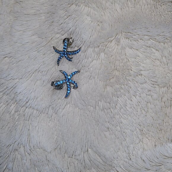 Jewelry - Starfish Stud Earrings